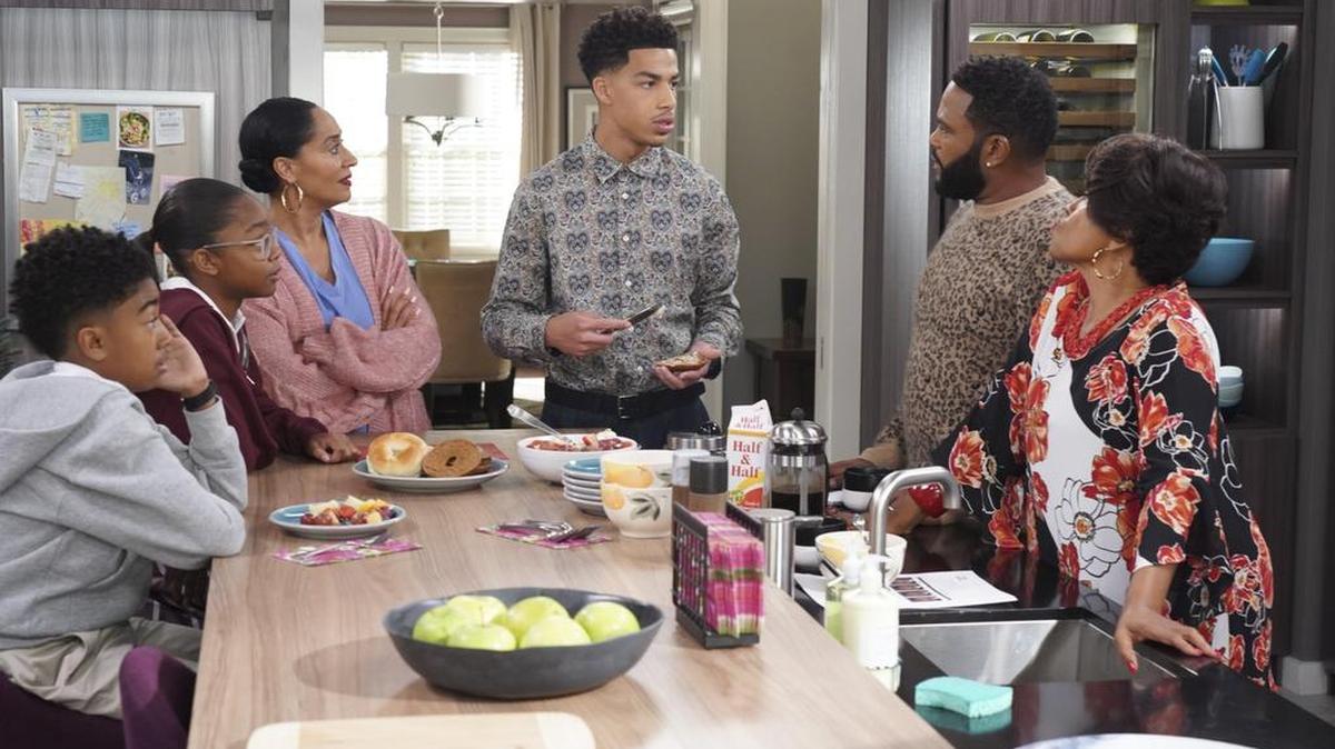 This image released by ABC shows, from left, Miles Brown, Marsai Martin, Tracee Ellis Ross, Marcus Scribner, Anthony Anderson and Jenifer Lewis in a scene from "black-ish." In the episode that aired Tuesday, Dre, played by Anderson, and Bow, played by Ross, are furious after Diane, played by Martin, isn't lit properly in her class photo. The episode outlines the history of colorism while injecting some humor.