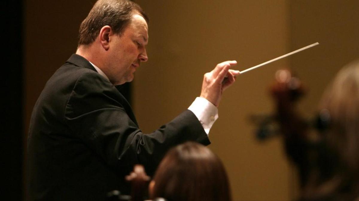 Conductor Huw Edwards will direct the Olympia Symphony Orchestra during its season-opening concert Sunday at the Washington Center for the Performing Arts.