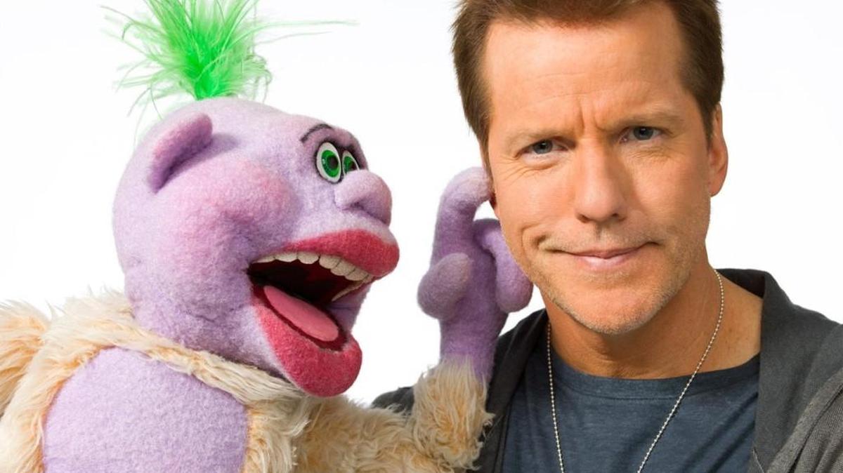 Comedian Jeff Dunham with Peanut.