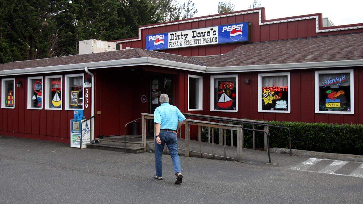 Dirty Dave’s Pizza Parlor in Olympia was burglarized early Sunday.