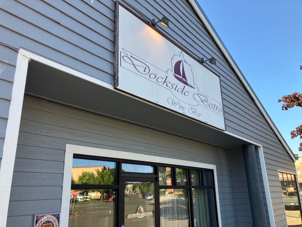 The Dockside Bistro at 501 Columbia St. NW appears to have closed.