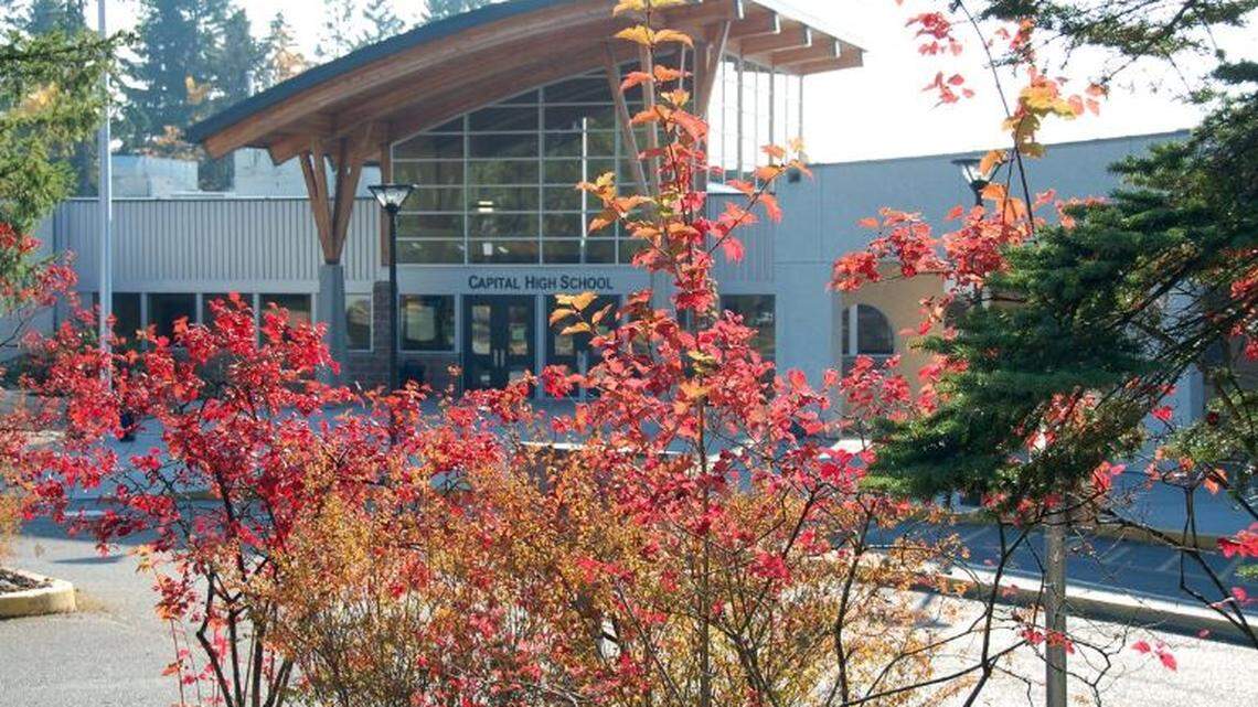 Olympia students are afraid to come to school amid ICE actions, principal tells board