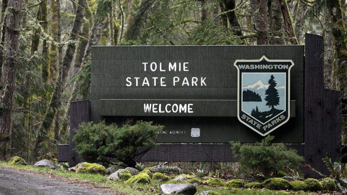 Washington State Parks needs volunteers for jobs ranging from camp hosting to making minor repairs.