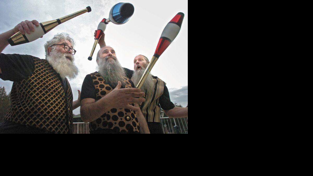 Mud Bay Jugglers celebrate 30 years