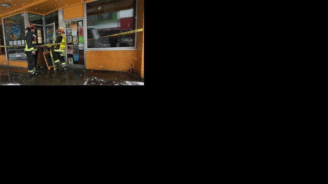 Fire closes downtown Olympia's Reef