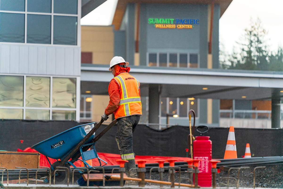 Work continues on the Summit Pacific Medical Center expansion in Elma.