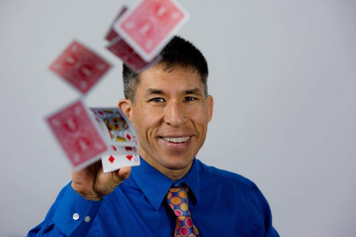 Magician Jeff Evans will perform Friday evening at the Olympia Center.