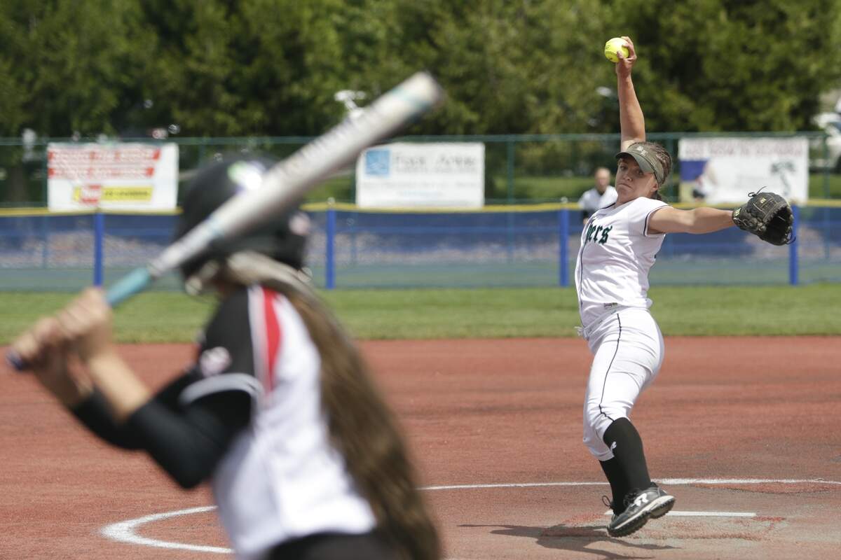 Bonney Lake pitcher Brooke Nelson throws during the first inning of a 3A state softball championship game against Snohomish on Saturday, May 26, 2018 at the Regional Athletic Complex in Lacey. Bonney Lake won 8-5.