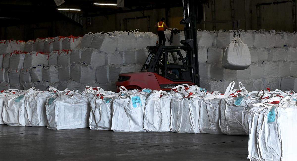 The Port of Olympia marine terminal is off to a busy start this year as larger ports deal with supply chain problems that have created opportunities for break-bulk ports like Olympia.