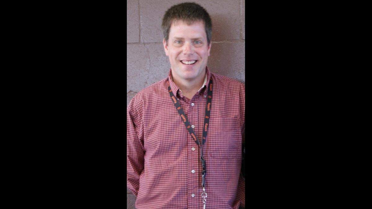 Tim Bittrick, a longtime teacher at Seven Oaks Elementary School who was diagnosed with amyotrophic lateral sclerosis, or ALS, died at home in Olympia last week.