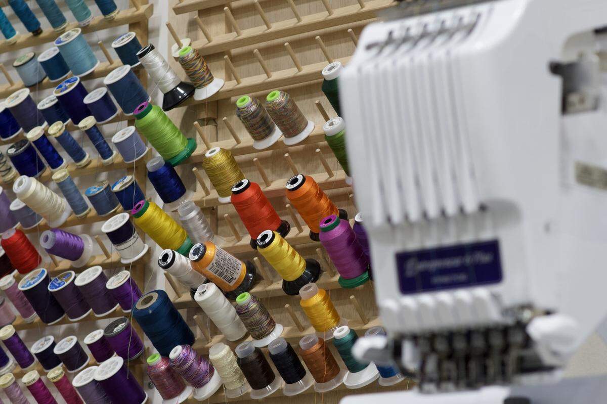 The Lacey MakerSpace provides members with equipment for woodworking, welding, 3D printing, laser cutting, metalworking, stained glass and textile work, but membership can cost up to $60 per month. The 2025 Lacey MakerSpace scholarship will eliminate these costs for nine awardees. Ann Duan Ann Duan / aduan@theolympian.com