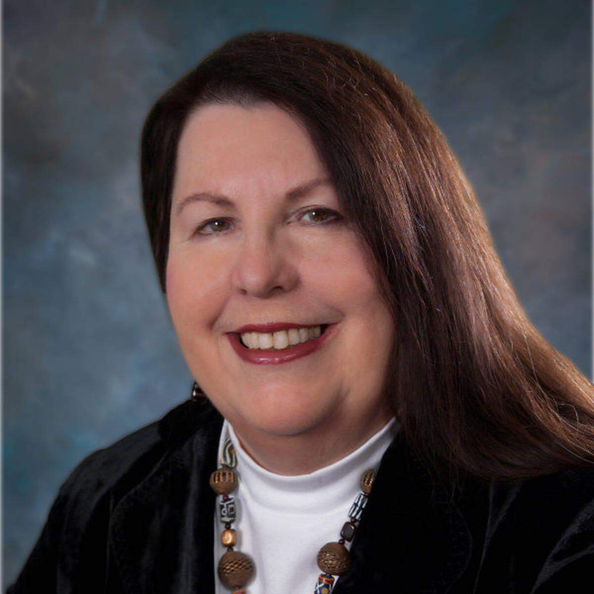 Carolyn Cox