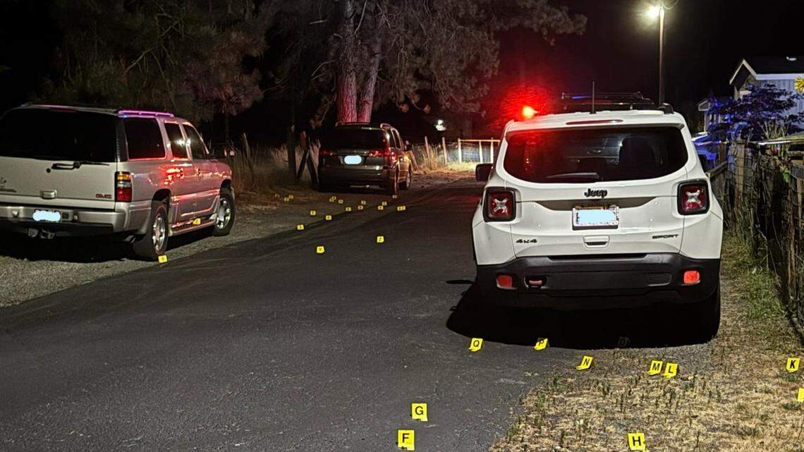 1 injured and arrested, 1 still at large after shootout in south Thurston County, sheriff says
