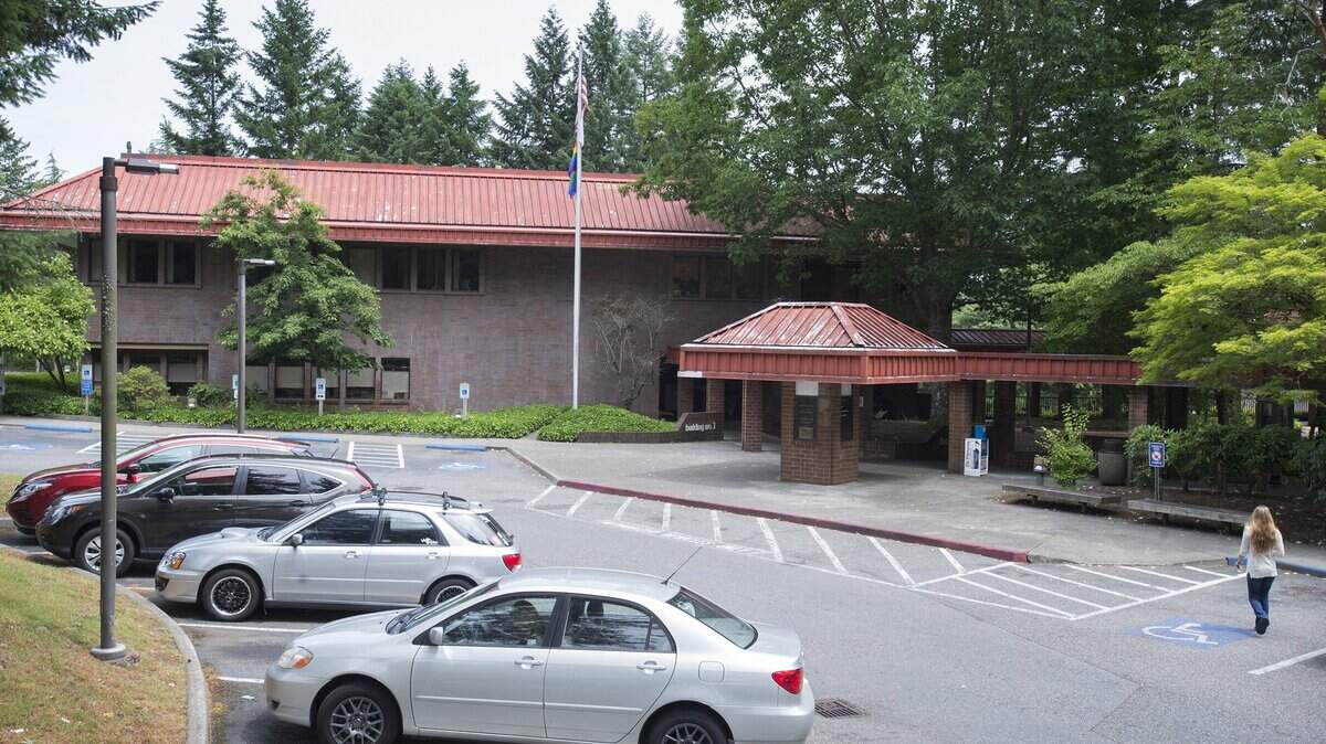 Olympia-based Thomas Architecture Studios has been hired by Thurston County to produce a feasibility study for a new county courthouse and civic center.