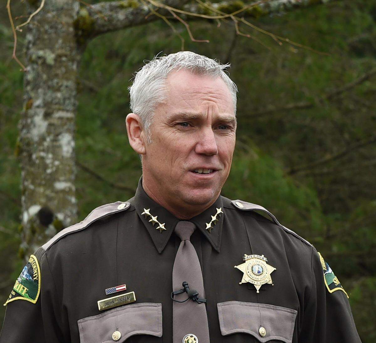 At a Feb 29th press conference Thurston County Sheriff John Snaza announced that no charges have been filed in the pellet-gun shooting death of actress Salma Hayek’s 9-year-old Belgian Malinois dog named Mozart. The sheriff’s office reported that a neighbor shot the dog, but that no charges were filed because the shooting was has been forwarded to the county prosecutor.