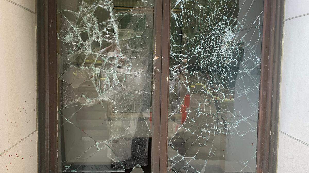 Washington State Patrol announced June 4, 2026 that a 21-year-old suspect has been arrested in connection to a vandalism event at the state Legislative Building in Olympia.