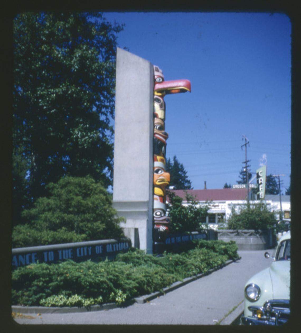 A historical photo of the concrete totems that adorn the span of the Capitol Boulevard bridge in Tumwater.