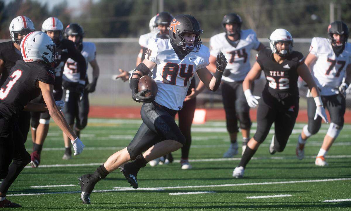 Kennewick running back Alexander Roberts finds running room in the Yelm defense during Saturday afternoon’s 3A football state quarterfinal game at Yelm High School in Yelm, Washington, Nov. 19, 2022. Yelm won the game, 36-27.