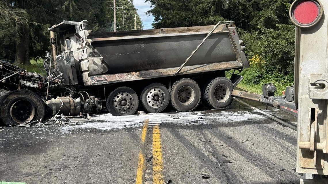 Fatal crash between dump truck and car closes Thurston County highway