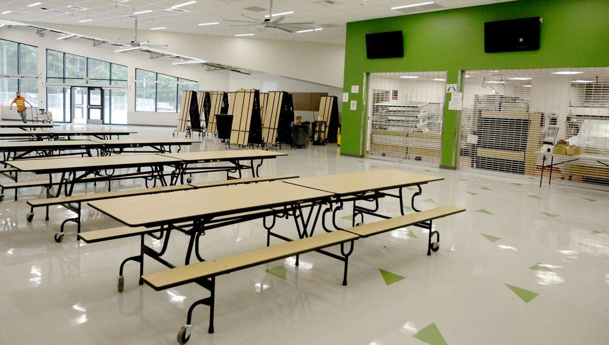 The expanded and modernized commons area of Komachin Middle School, which also includes the lunchroom.