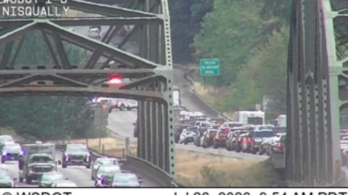 Northbound I-5 traffic near Nisqually River slowed after 1-car crash, WSP says