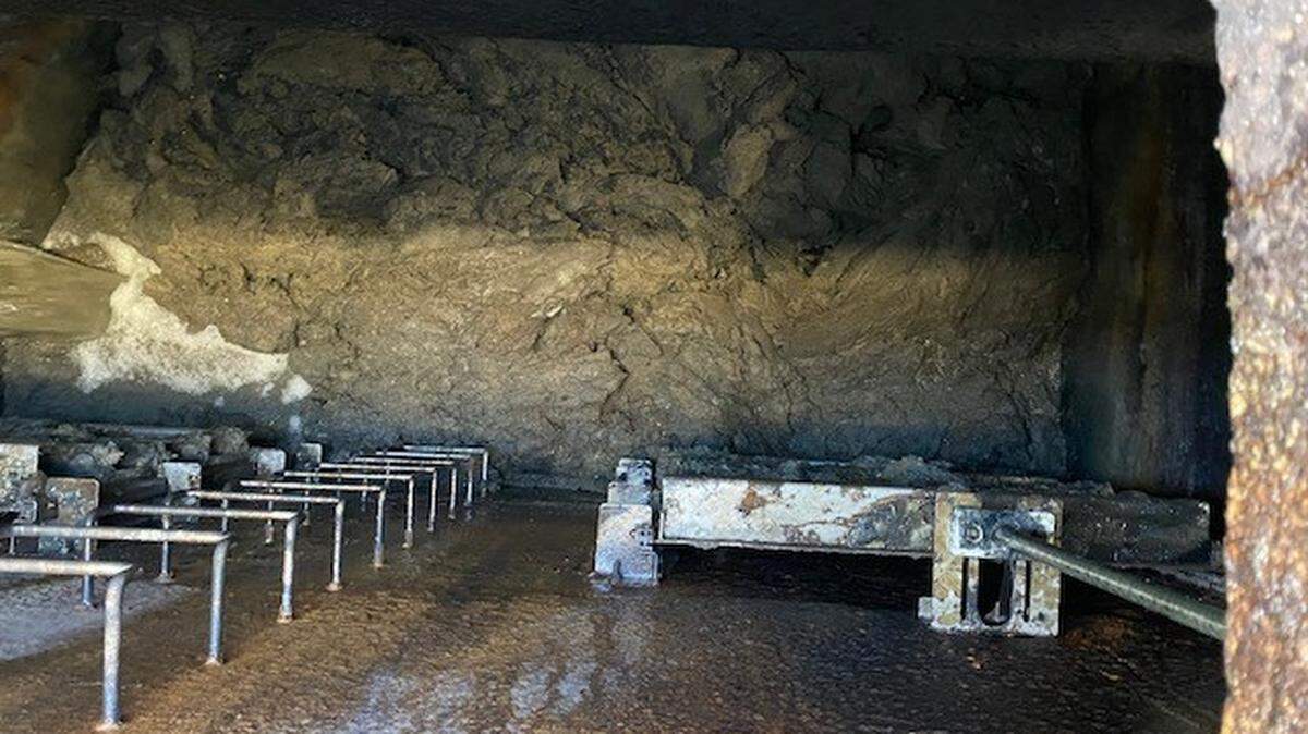 An image of an unusual gray material floating on untreated wastwater at the Budd Inlet Treatment Plant in downtown Olympia. LOTT Clean Water Alliance first noticed the material in May 2022.
