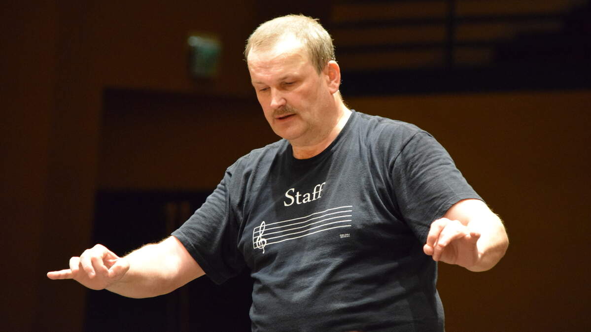 “We will be playing many well-known works as well as exploring some new and lesser-known pieces, getting off the beaten path and exploring some symphonic side streets,” Conductor Huw Edwards said of the new season kicking off this weekend.