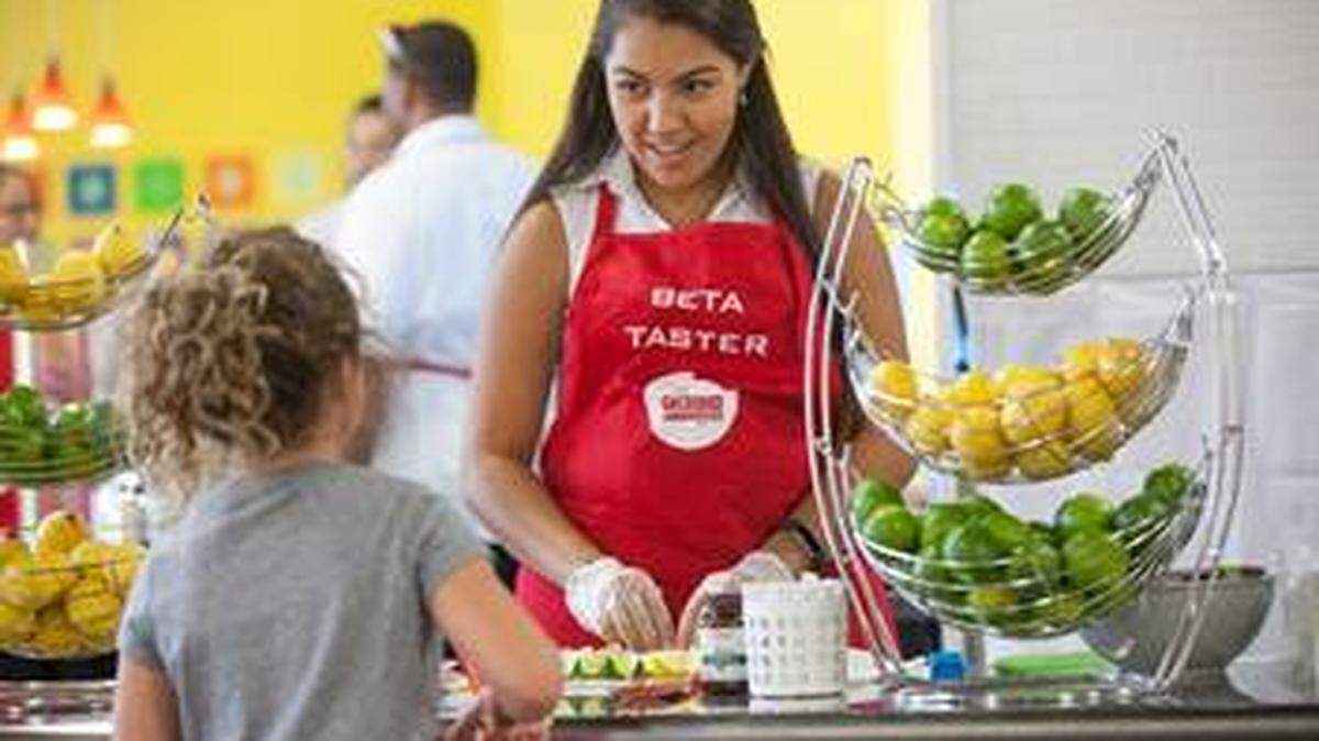 The STEM Bar’s Taste Hacking Station at Sue’s Tech Kitchen teaches guests about their sense of taste.