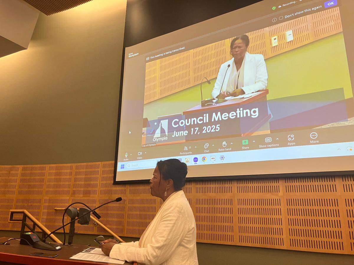 Strategic Communications Director Kellie Purce Braseth addresses Olympia City Council after her retirement was announced.