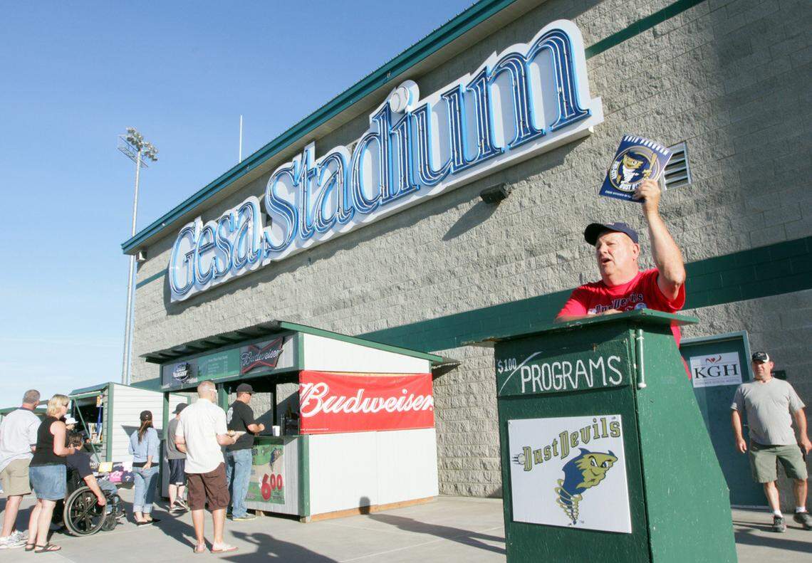 Dust Devils Opening Night 2012