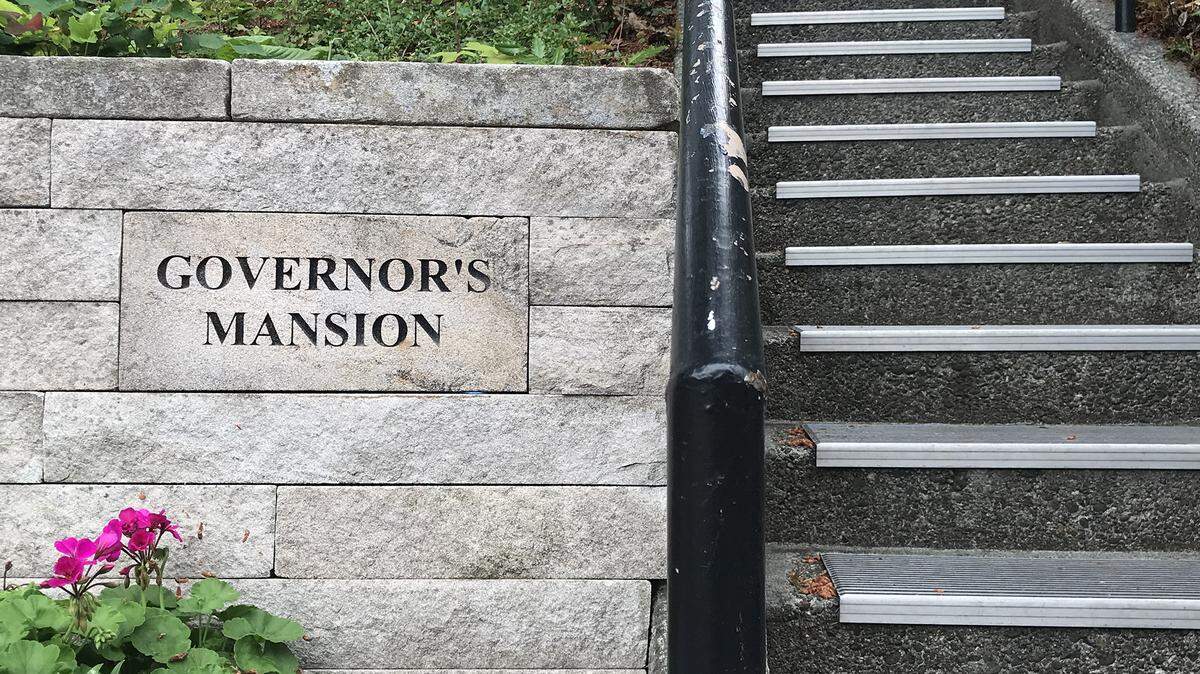 The Governor’s Mansion Foundation will host guided tours of the mansion this December.
