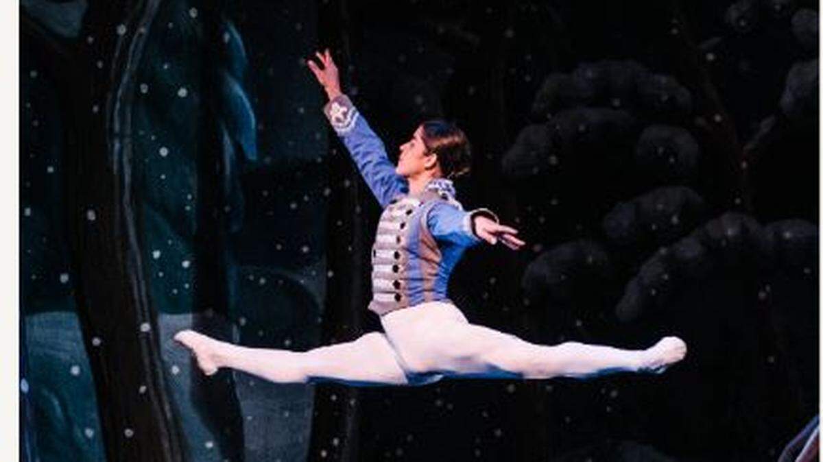 Ballet Northwest alum Giovanny Garibay, who danced the Nutcracker prince with the company, is the featured dancer at the 2024 Olympia Dance Festival.