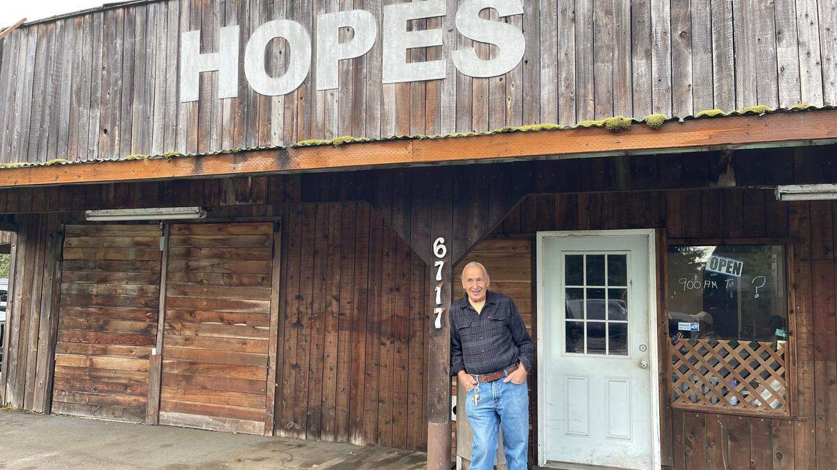 Al Hope of Hope’s Lawnmower has closed his business on Henderson Boulevard in Tumwater.