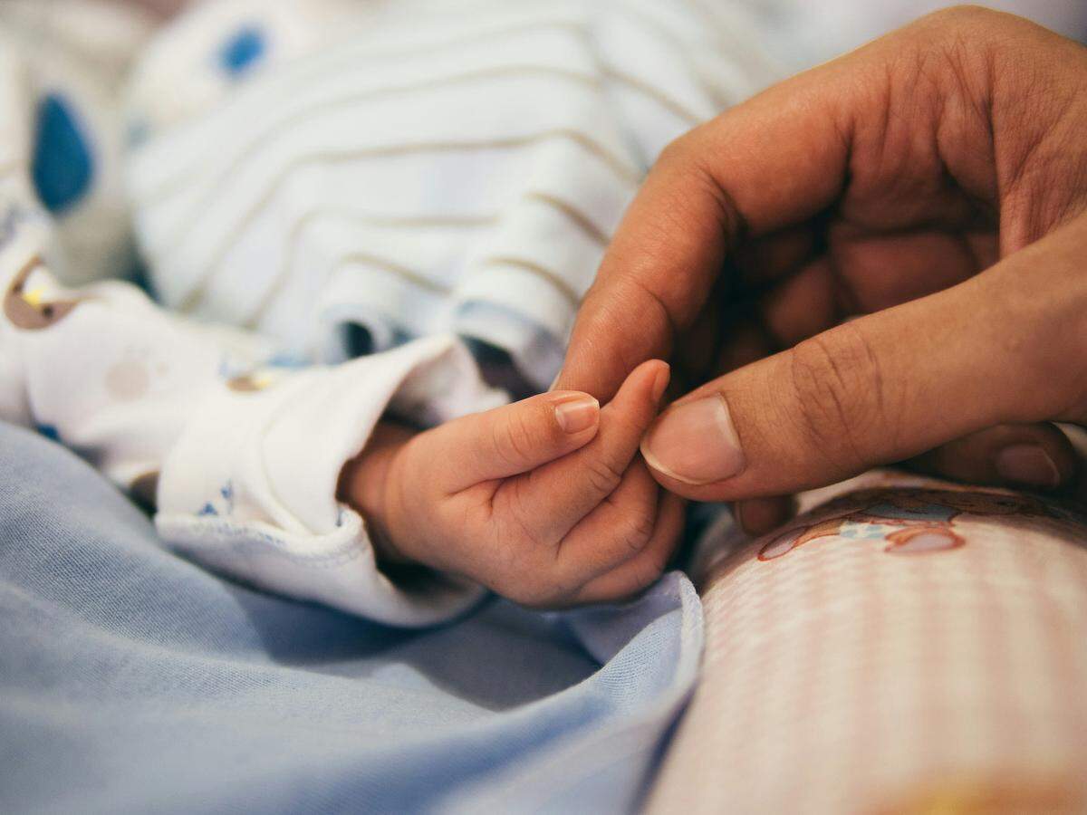 A hospital in Olympia is one of the best in the state and country for maternity care, a new report said.