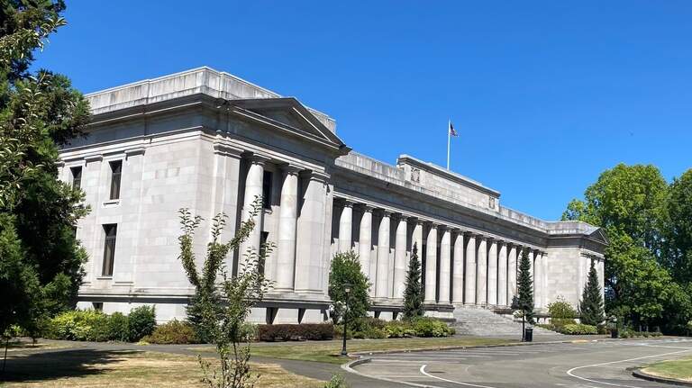 Is it unusual for WA Supreme Court justices to lack bench experience?