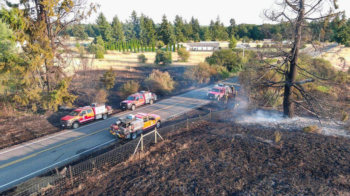 Fire fighters from 6 different agencies were called in to control the flames