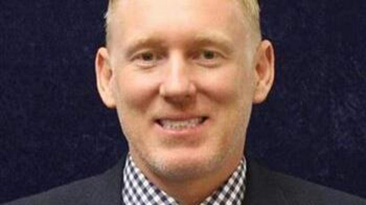 Justin Ainsworth