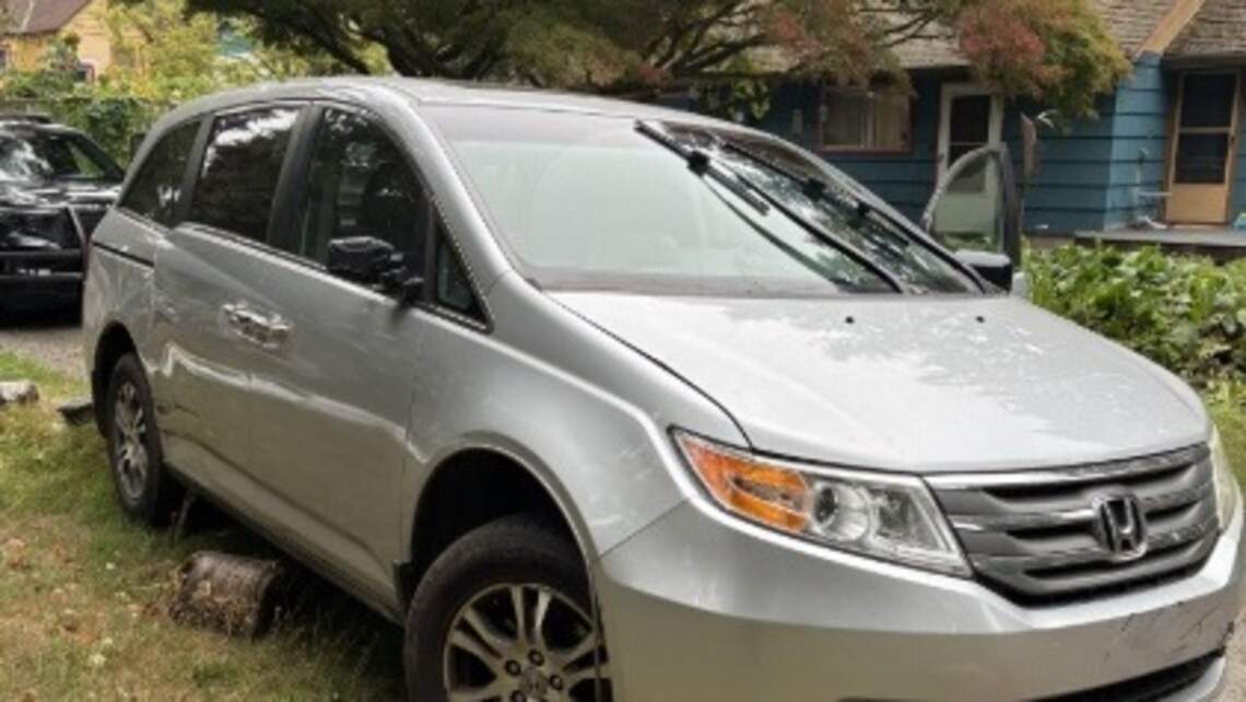 Olympia man breaks into house, takes car keys, steals car, wrecks it, police say