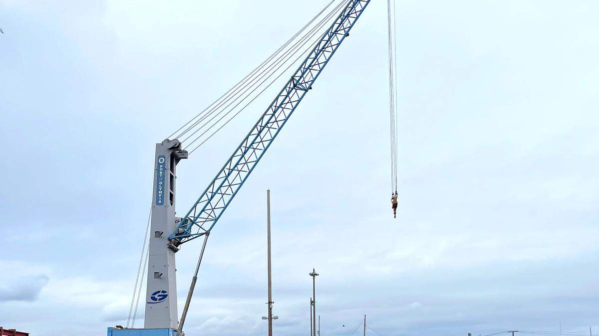 The mobile crane at the Port of Olympia.