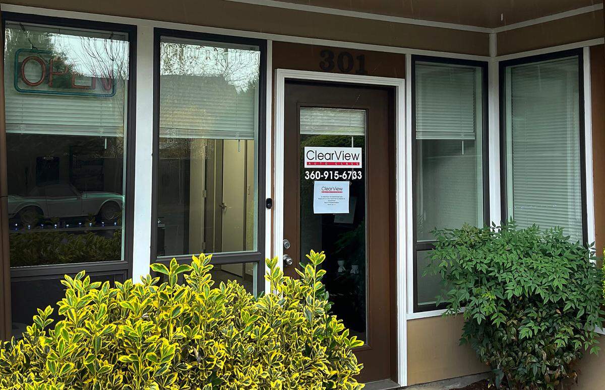 Clear View Auto Glass in Lacey, WA.