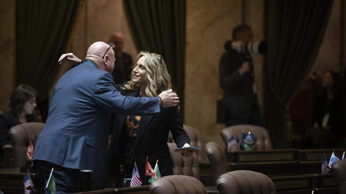 Should WA embrace nuclear to meet clean energy goals? There’s a bipartisan push