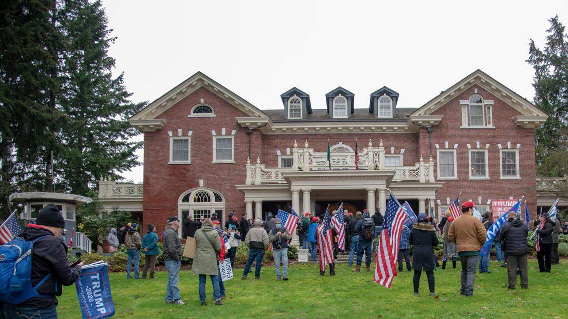 A year ago, Jan. 6, 2021, a small group of protesters at the state Capitol Campus split off and soon broke through the gate to the Governor’s Mansion. The protesters tried to enter the residence, only to be stopped short by the Washington State Patrol.