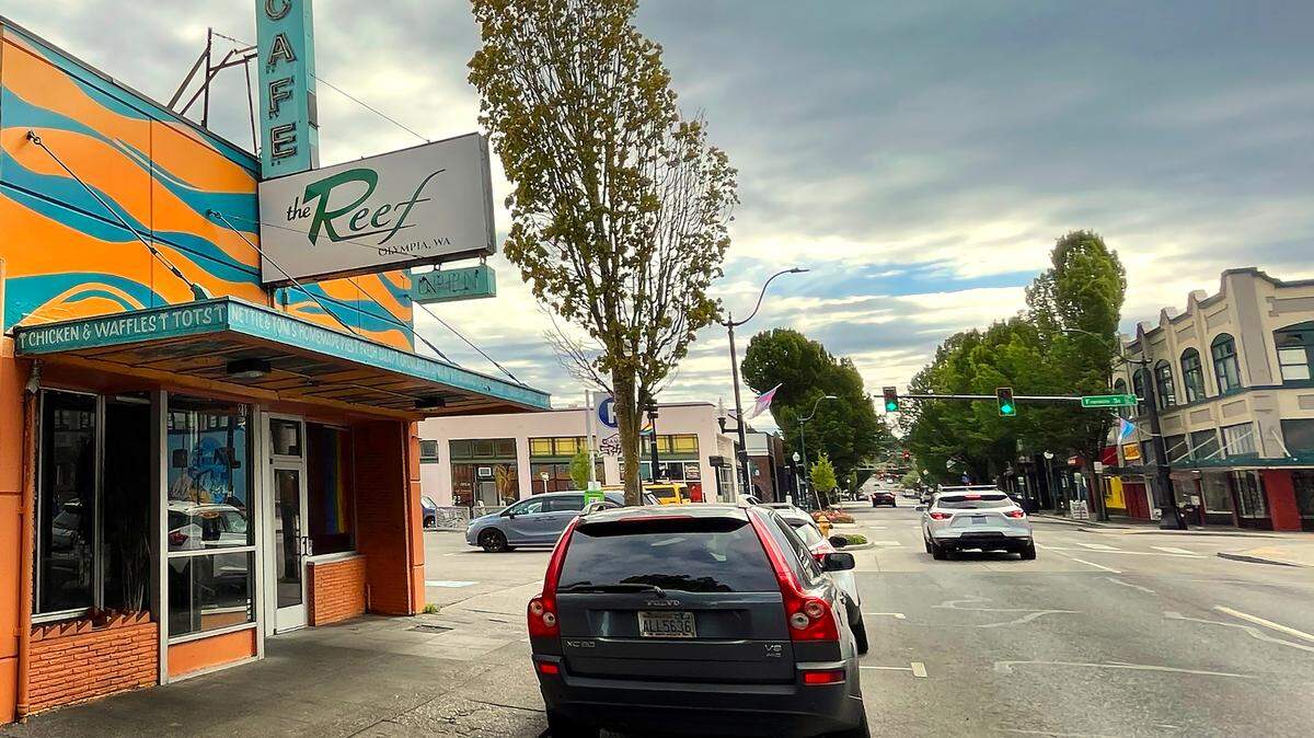 The Reef restaurant on Fourth Avenue in downtown Olympia is closing, the business announced.