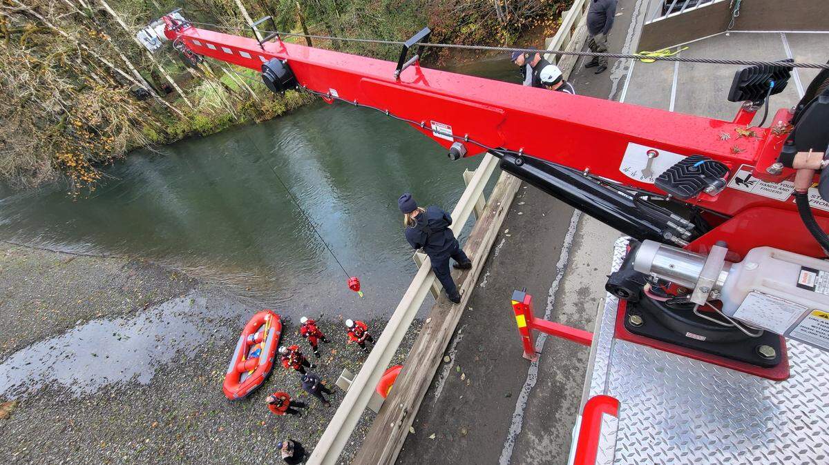 The body of 24-year-old hunter Haley Benjamin was recovered on Tuesday, according to the Thurston County Sheriff’s Office. She had fallen from an abandoned train trestle.