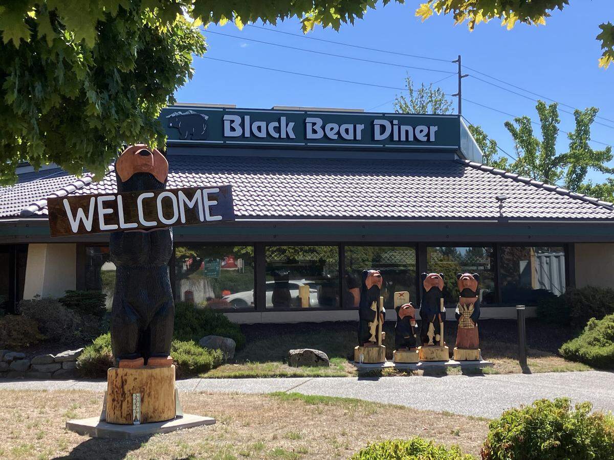 Black Bear Diner is coming to the corner of Fones Road and Pacific Avenue Southeast.