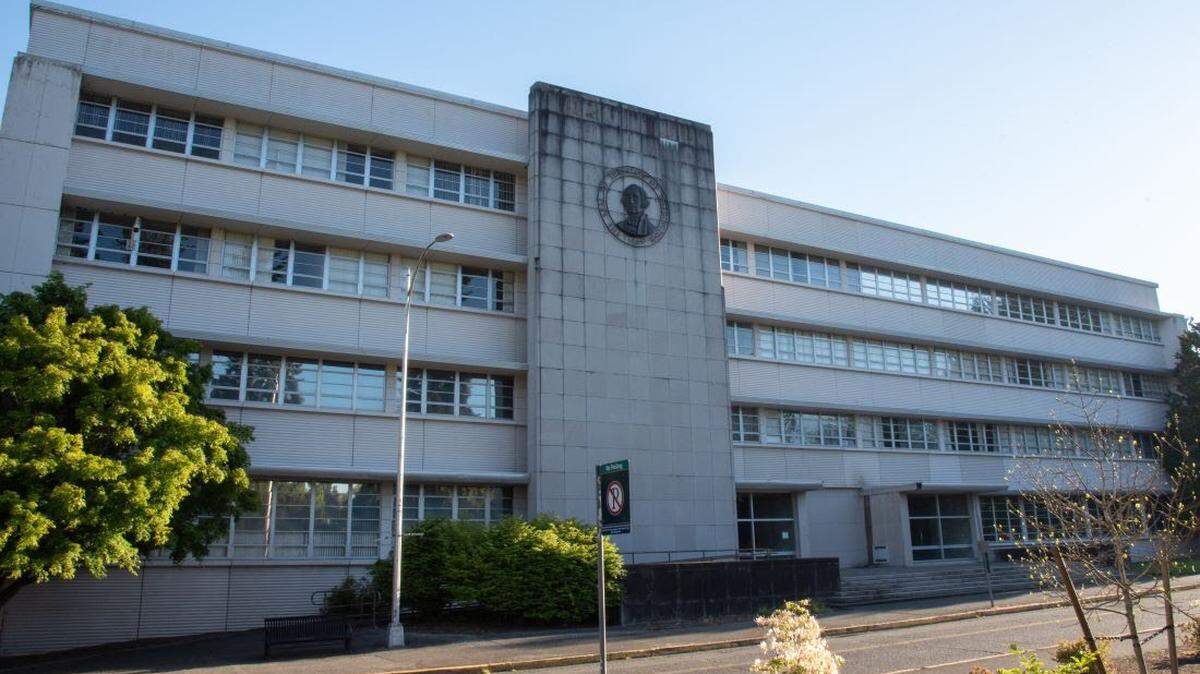 The state of Washington’s old six-story General Administration building near 11th Avenue Southwest and Columbia Street has been unoccupied since 2018.