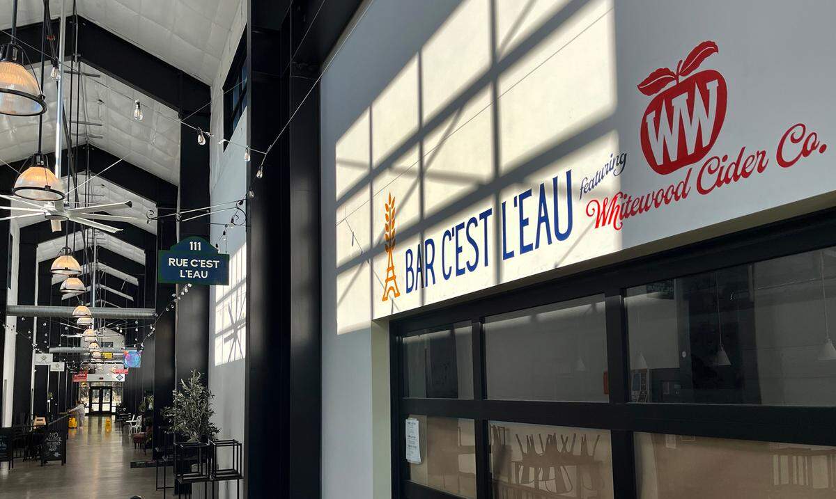 Bar C’est L’eau at the Tumwater Craft District.