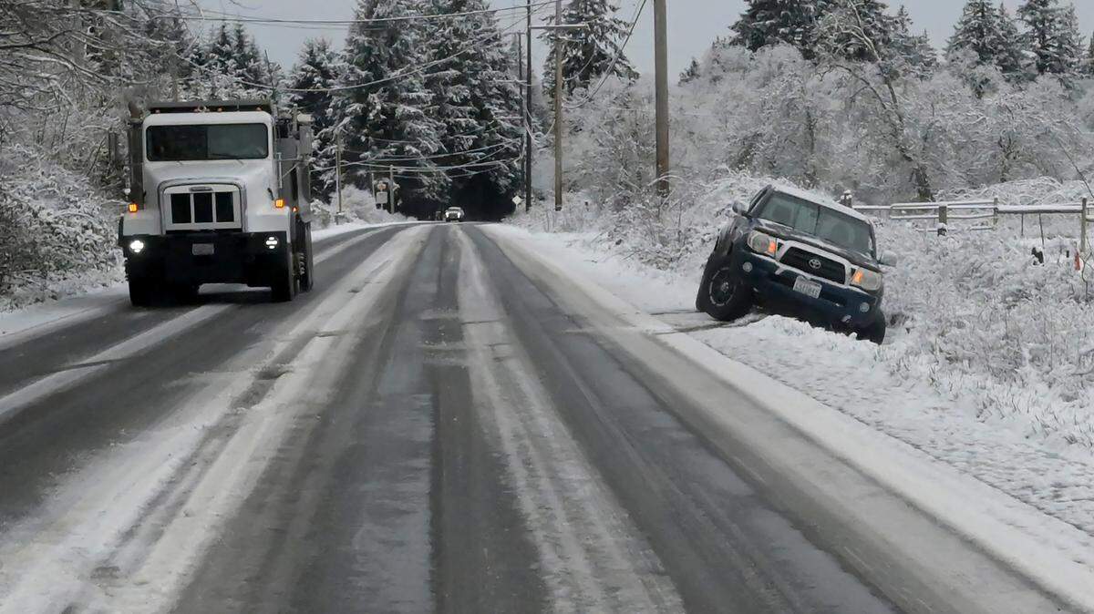 An icy start Thursday morning around Thurston County greeted the hearty who braved getting out into the elements, including the driver of this pick-up who skidded off Oly Highway 99 SE near Waldrick Rd. SE. A wintry weather advisory extended over South Puget Sound and Olympic Peninsula yesterday evening. In a tweet, the NWS said it had heard reports of trace amounts to 3 inches of snow accumulating on roadways in some places.