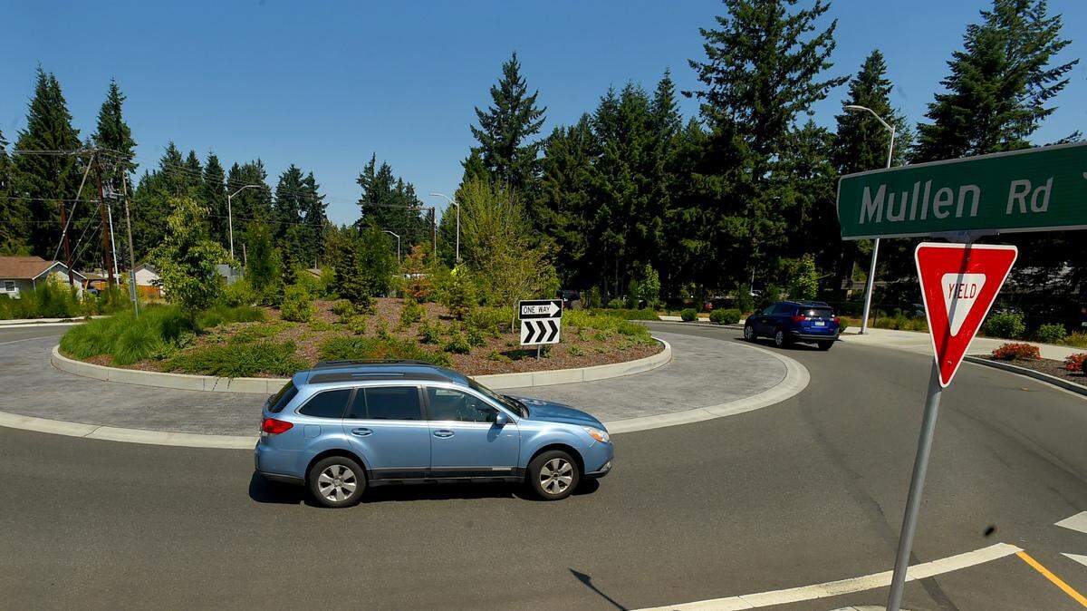 The roundabout at Mullen and Carpenter roads in Lacey was a favorite in The Olympian’s poll of best and worst intersections.