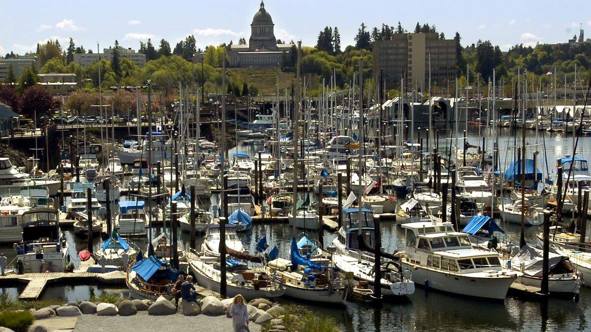 Percival landing comes alive on a sunny spring weekend. Letter writer Richard Hurst encourages us to put down our smart phones and enjoy the lovely weather when comes to South Sound.